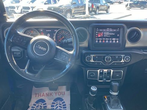 Used 2020 Jeep Wrangler Unlimited Sport image 9