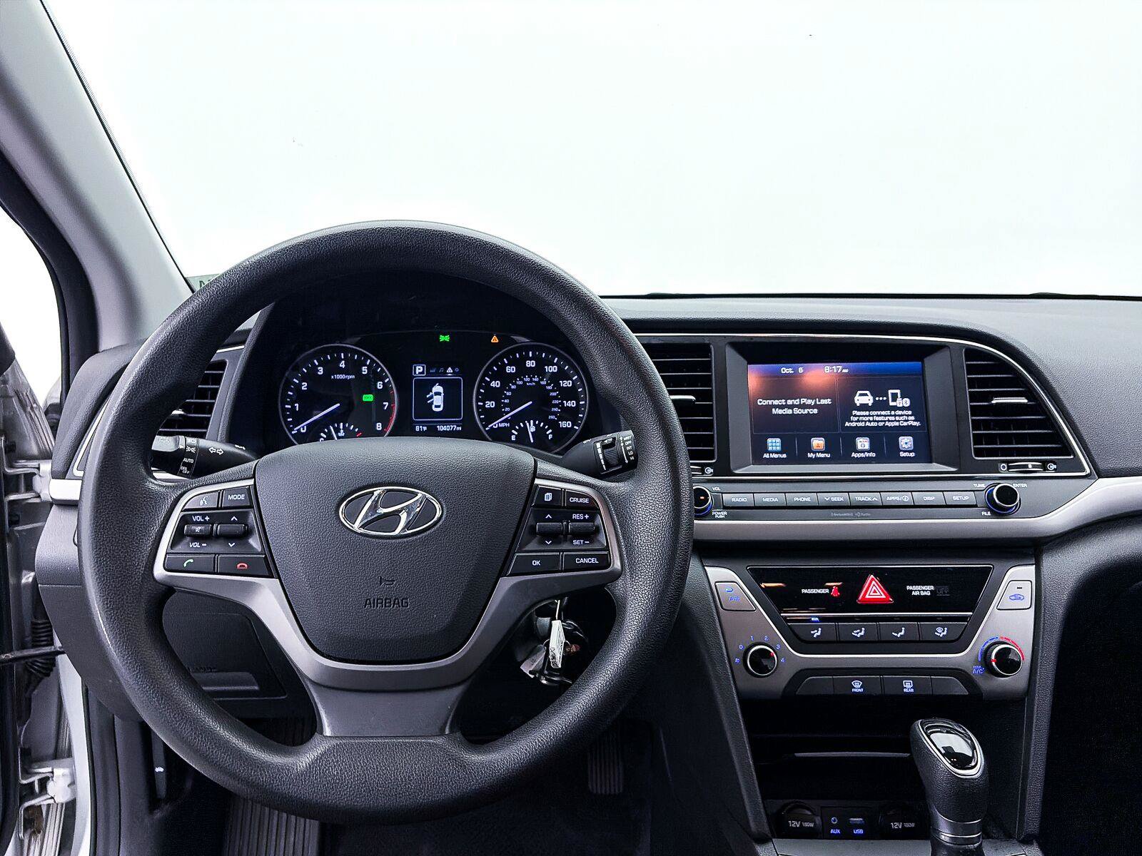 Used 2018 Hyundai Elantra SEL FWD image 3