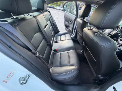 Used 2015 Chevrolet Cruze LTZ FWD image 23