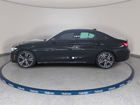Used 2022 BMW 330i w/ Driving Assistance Package image 11