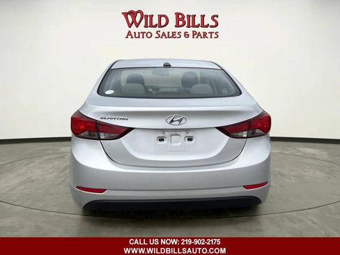 Used 2016 Hyundai Elantra SE FWD image 3