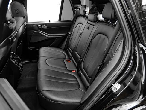Used 2021 BMW X5 sDrive40i w/ Premium Package RWD image 51