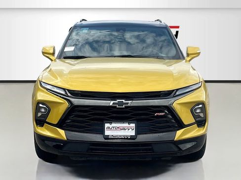 Used 2024 Chevrolet Blazer RS w/ Enhanced Convenience Package FWD image 2