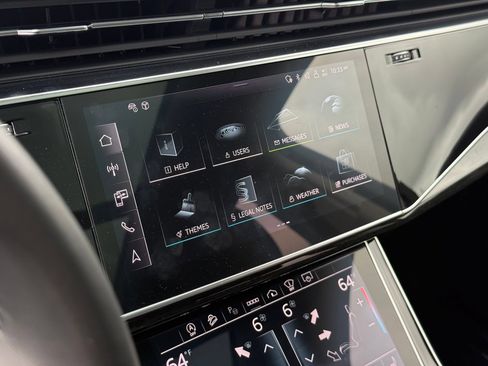 Used 2023 Audi Q7 3.0T Prestige w/ Prestige Package AWD/4WD image 18