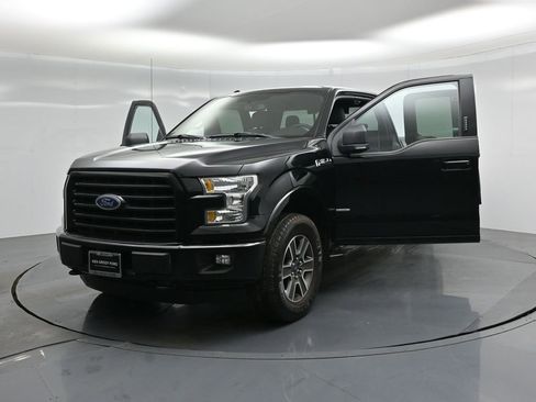 Used 2016 Ford F150 XLT image 26