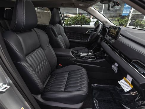 New 2026 Mitsubishi Outlander SEL image 29