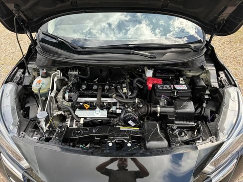 Used 2025 Nissan Versa SV FWD image 25