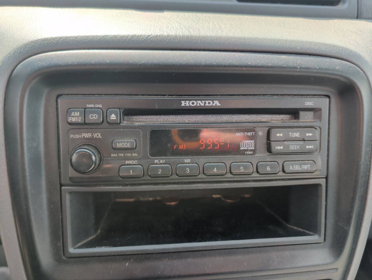 Used 1998 Honda CR-V EX image 34