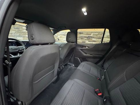 Used 2025 Chevrolet Equinox LT w/ Midnight Edition image 27