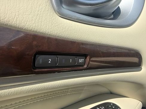 Used 2020 INFINITI QX60 Luxe w/ Sensory Package AWD/4WD image 12