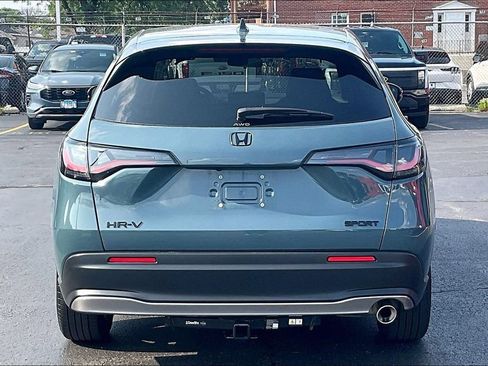Used 2024 Honda HR-V Sport image 3