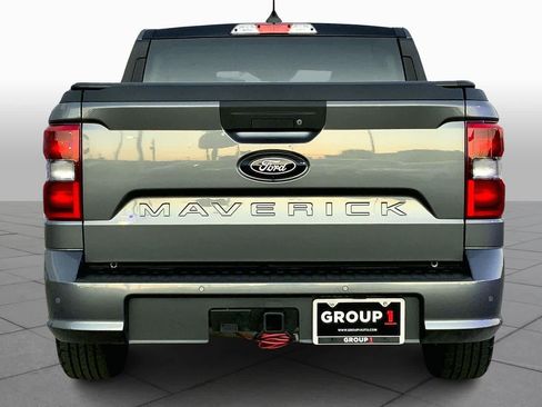 Used 2025 Ford Maverick Lobo image 6