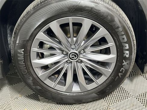 Certified 2025 MAZDA CX-90 3.3 Turbo w/ Preferred Package image 16