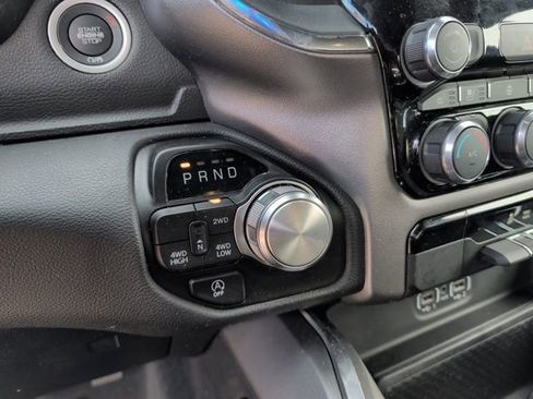 Used 2024 RAM 1500 Laramie image 31