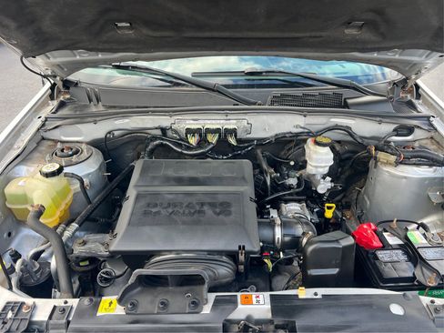 Used 2010 Ford Escape XLT image 20