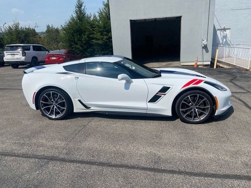 Used 2017 Chevrolet Corvette Grand Sport RWD image 4