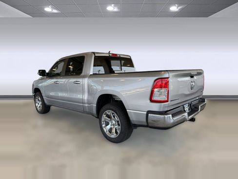 Used 2022 RAM 1500 Big Horn AWD/4WD image 3