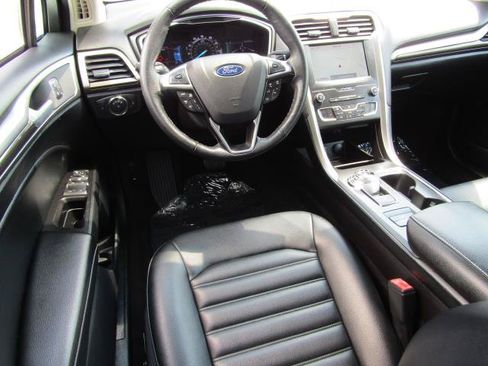 Certified 2020 Ford Fusion SEL FWD image 2