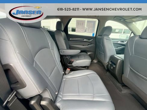 Used 2020 Buick Enclave Essence FWD image 26