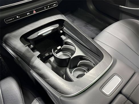 Used 2025 Mercedes-Benz E 450 4MATIC All-Terrain Wagon image 27