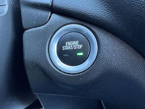 Used 2023 Chevrolet Equinox LT image 14