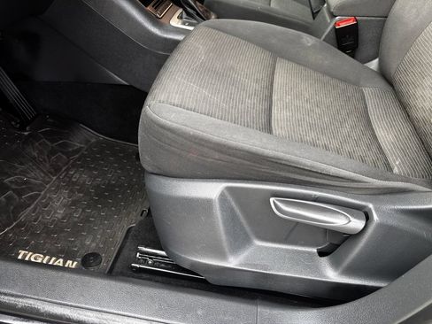 Used 2014 Volkswagen Tiguan S AWD/4WD image 13