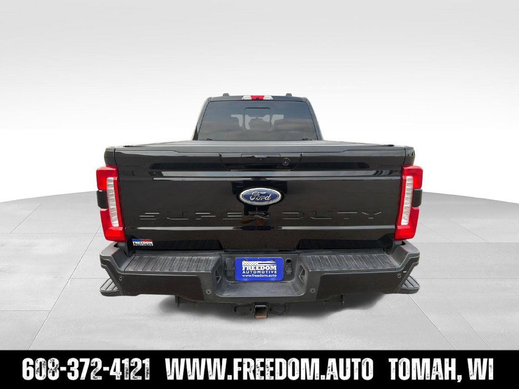 Used 2024 Ford F250 Lariat w/ Sport Appearance Package AWD/4WD image 4