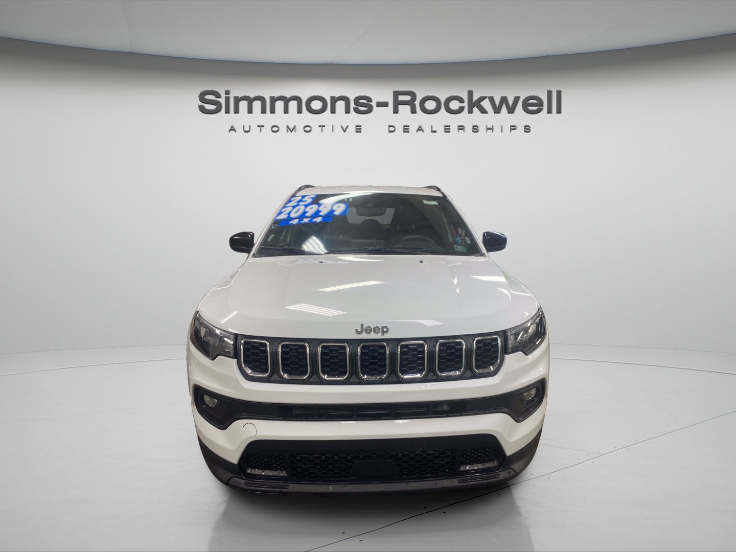 Used 2025 Jeep Compass Latitude AWD/4WD image 8