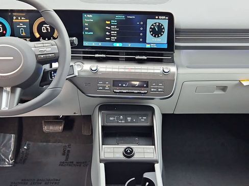 New 2026 Hyundai Kona SEL Premium FWD image 20