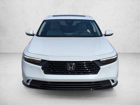 Used 2024 Honda Accord EX-L image 2