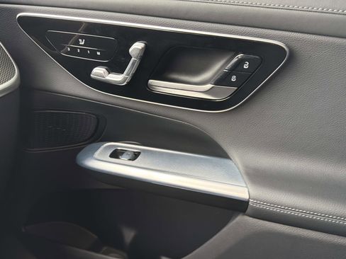 Certified 2024 Mercedes-Benz GLC 43 AMG 4MATIC image 19