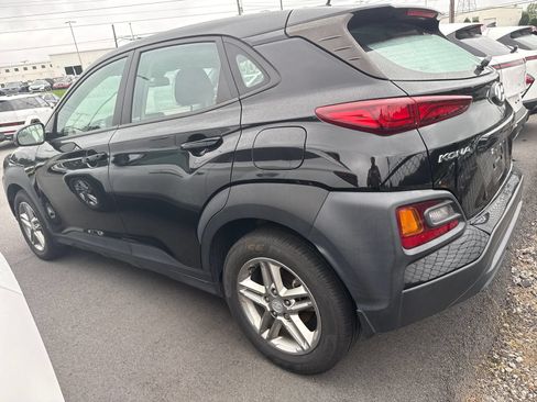 Used 2021 Hyundai Kona SE FWD image 8