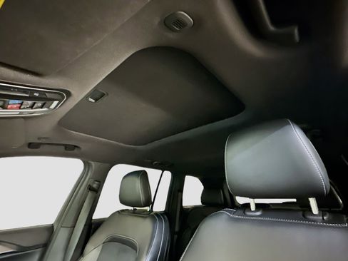 Used 2024 Jeep Grand Cherokee Altitude image 26