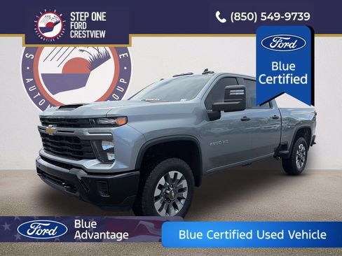 Used 2025 Chevrolet Silverado 2500 Custom w/ Custom Value Package AWD/4WD image 1