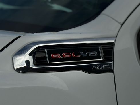 Used 2021 GMC Sierra 2500 4WD Double Cab 162 w/ Convenience Package image 9