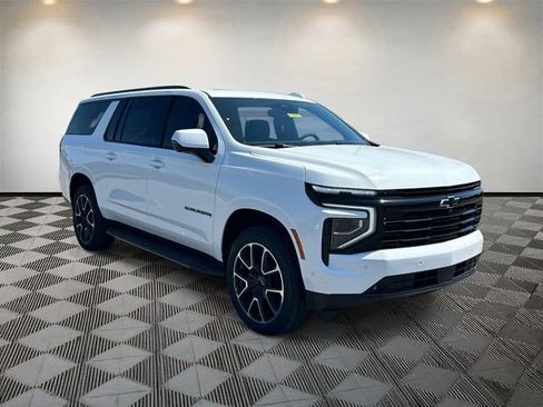 New 2026 Chevrolet Suburban RST w/ RST Capability Package AWD/4WD image 7