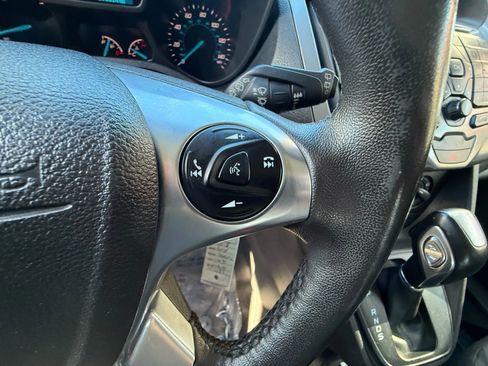 Used 2018 Ford Transit Connect XLT image 28