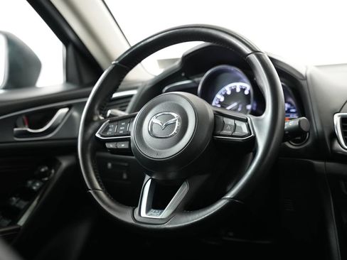 Used 2017 MAZDA MAZDA3 Grand Touring image 11