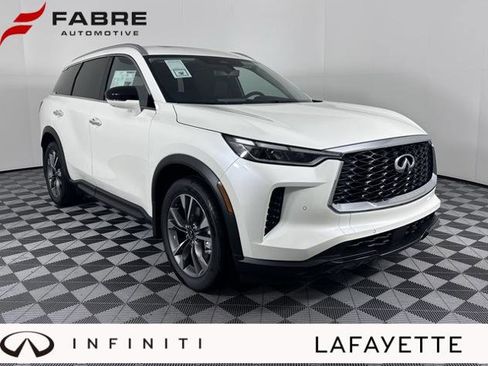 Certified 2025 INFINITI QX60 Luxe w/ Vision Package image 1