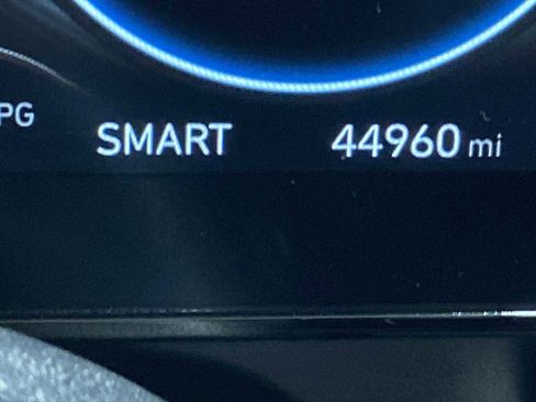 Used 2024 Hyundai Elantra SEL w/ Convenience Package image 18