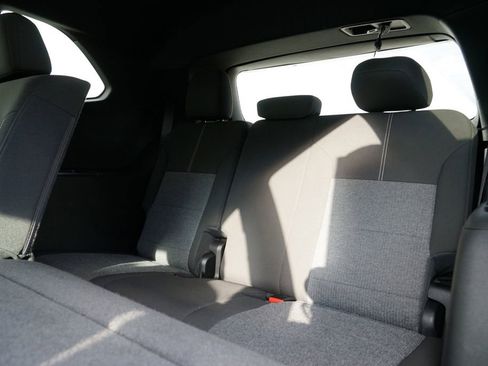 Certified 2025 GMC Acadia Elevation image 26