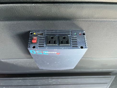 Used 2023 Mercedes-Benz Sprinter 1500 image 27