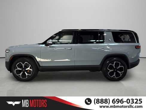 Used 2024 Rivian R1S Adventure AWD/4WD image 2