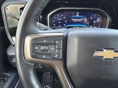 Used 2024 Chevrolet Silverado 2500 High Country w/ High Country Premium Package image 22