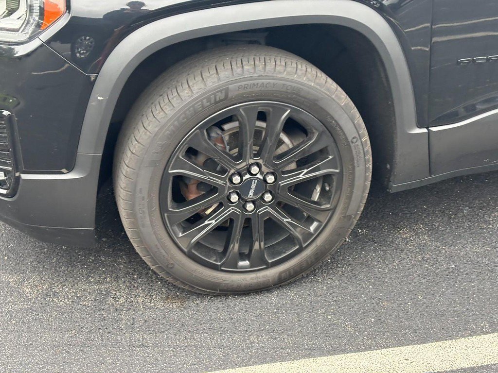 Used 2023 GMC Acadia SLT w/ Elevation Edition FWD image 4
