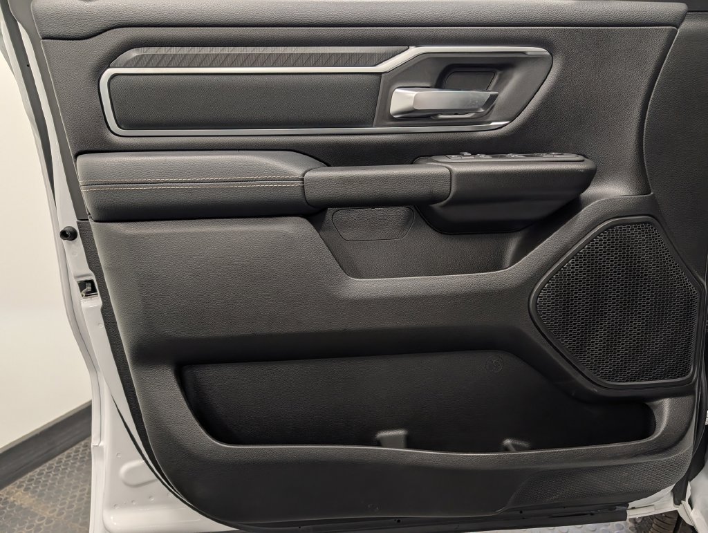 Used 2026 RAM 1500 Big Horn AWD/4WD image 8