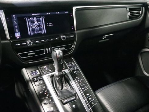 Used 2021 Porsche Macan GTS image 47