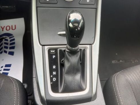 Used 2016 Hyundai Elantra Value Edition image 18