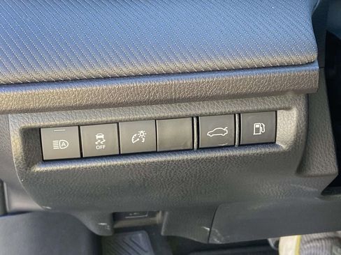 Used 2025 Toyota Camry SE w/ Multimedia Upgrade Package image 29