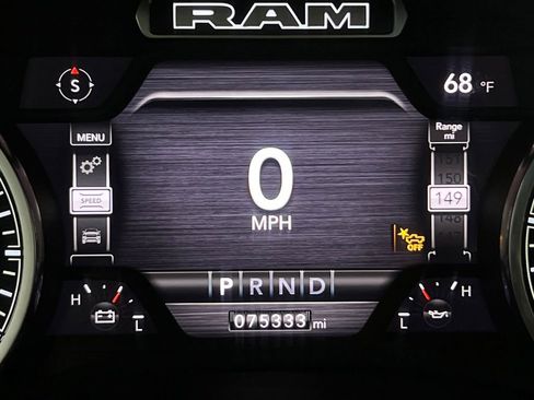 Used 2024 RAM 1500 Laramie AWD/4WD image 19